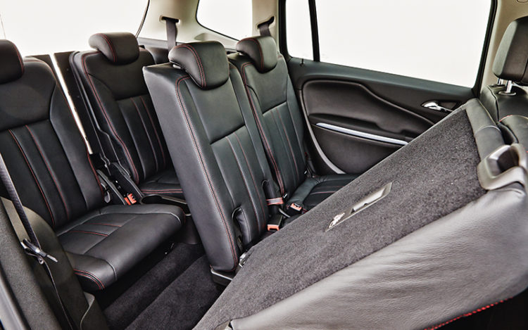 opel-zafira-tourer-third-row-seats