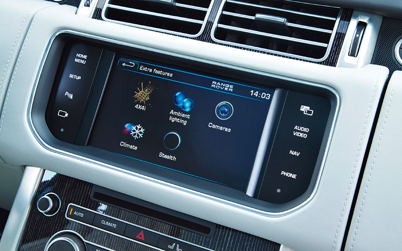 2013 Range Rover is at the top of the luxury 4x4 range | Torque