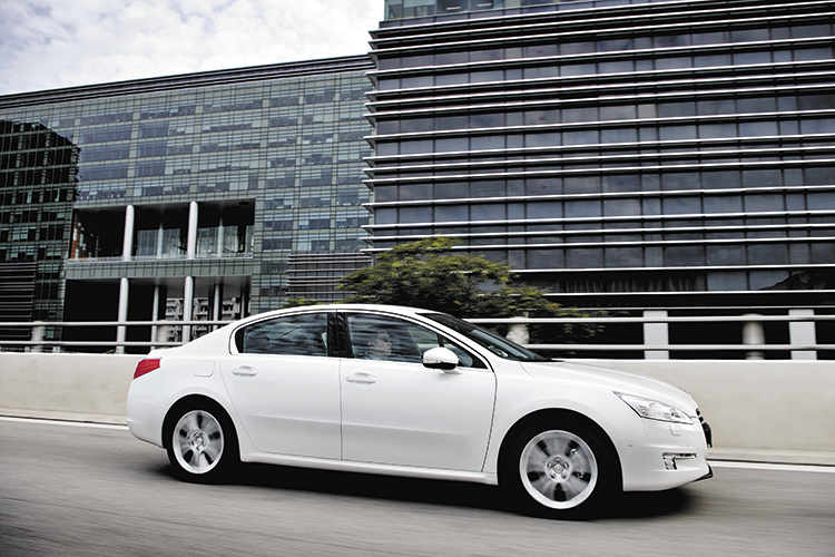 peugeot 508 panning