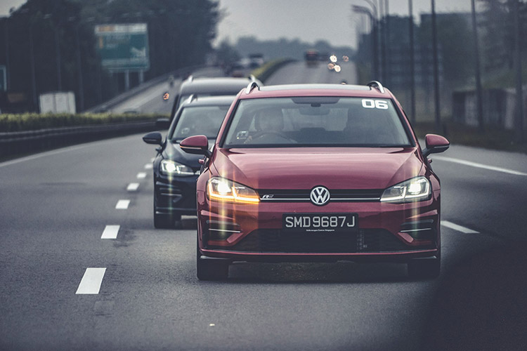 Golf Cars Convoy