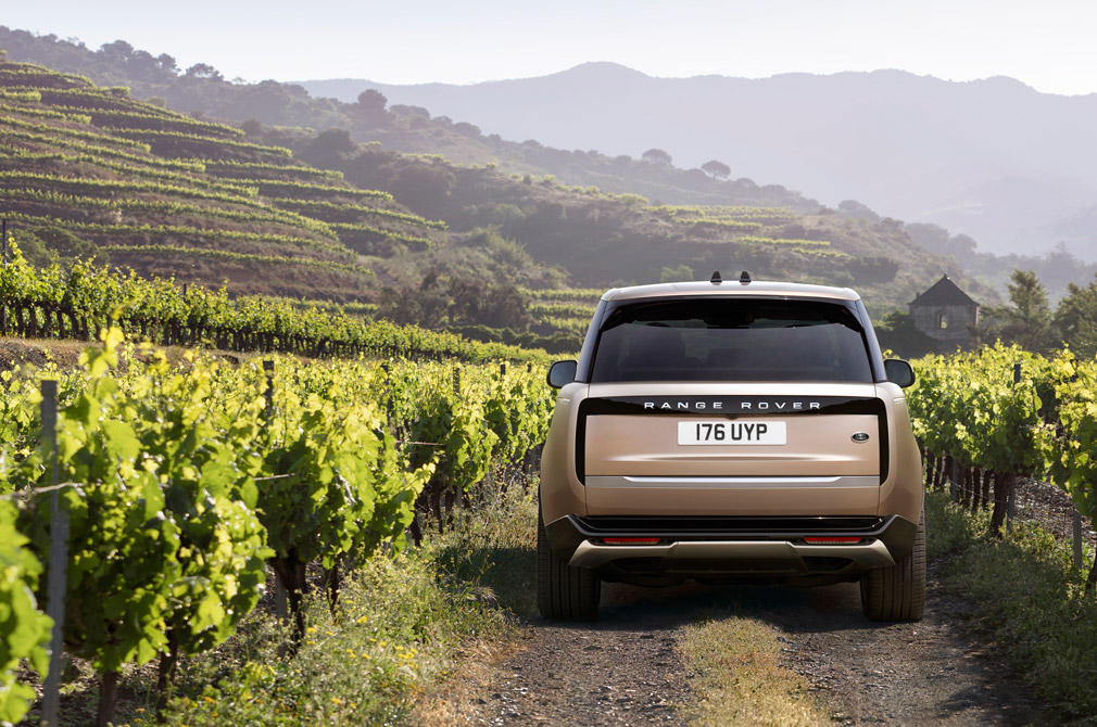 range rover rear