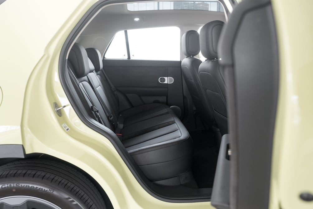 firefly backseat