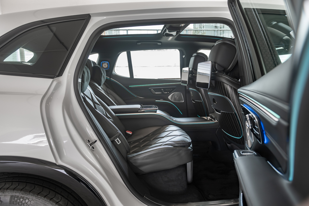 mercedes-maybach eqs680 suv backseat
