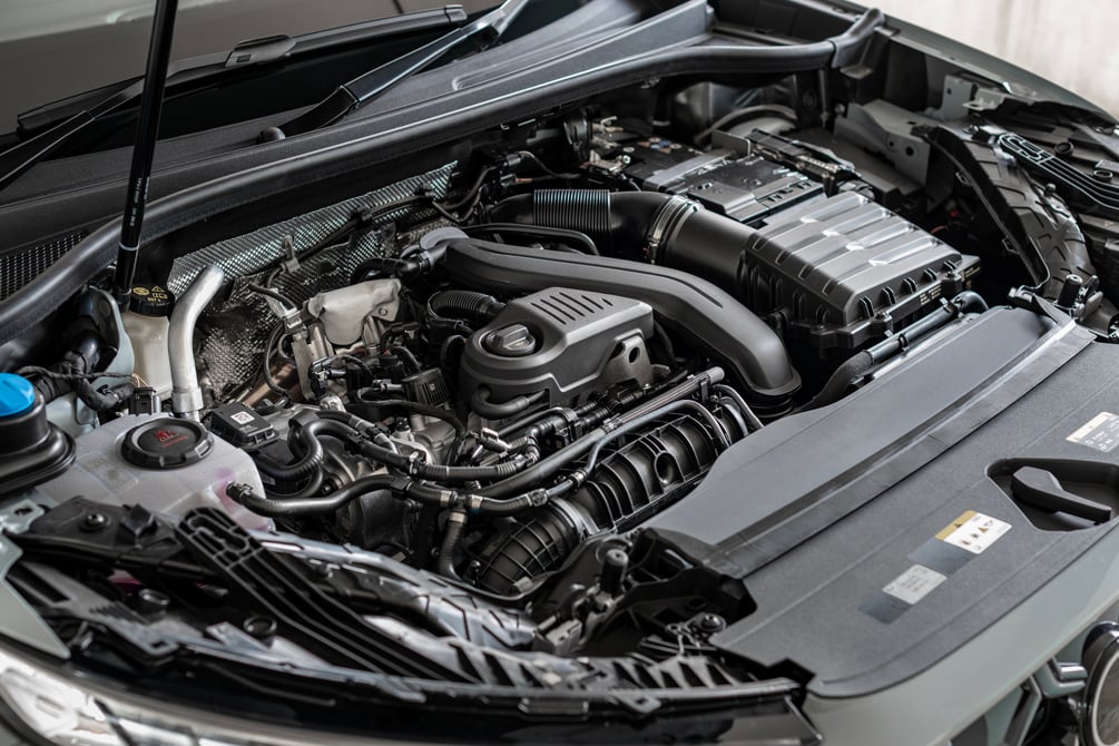 audi q3 edition 1 engine